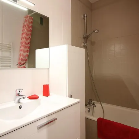Apartment Beau Duplex T3 Avec Balcon, Wifi Et Parking A 300m Du Centre - Fr-1-608-16 Le Mont-Dore